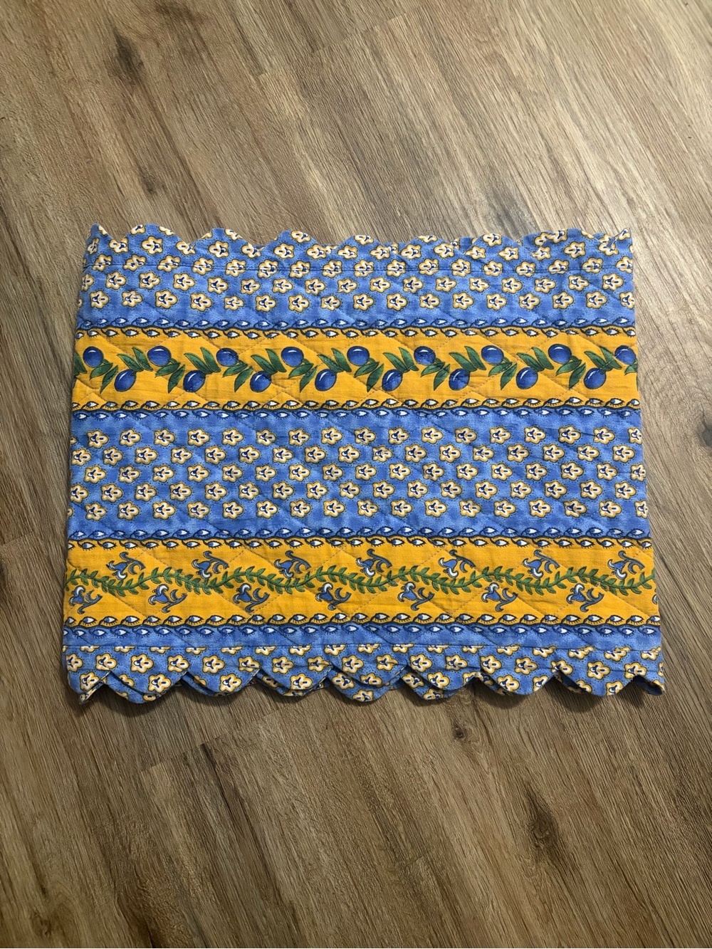 Blue & Yellow Reversible Scalloped  Table Runner - No Brand Listed
